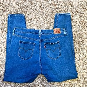Levi’s Jeans